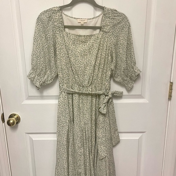 Roolee Dresses & Skirts - Floral Tie Midi Dress